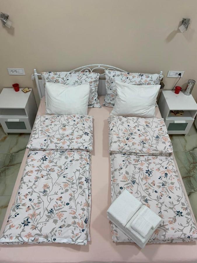 Lilly Apartment Palic Bagian luar foto